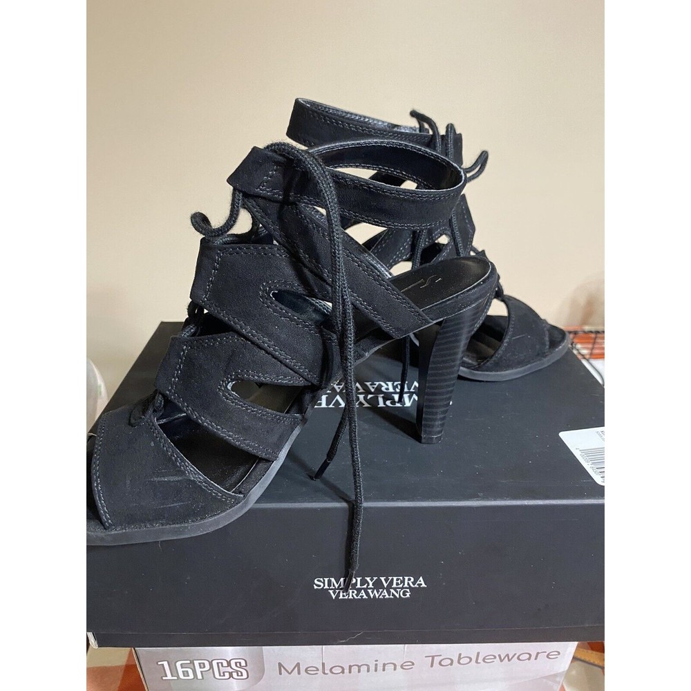 Simply Vera Vera Wang Black strappy heels sandals lace up - size 7.5